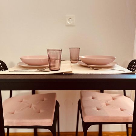 Lazaneo Seafront Apartments, Jelsa  Bagian luar foto