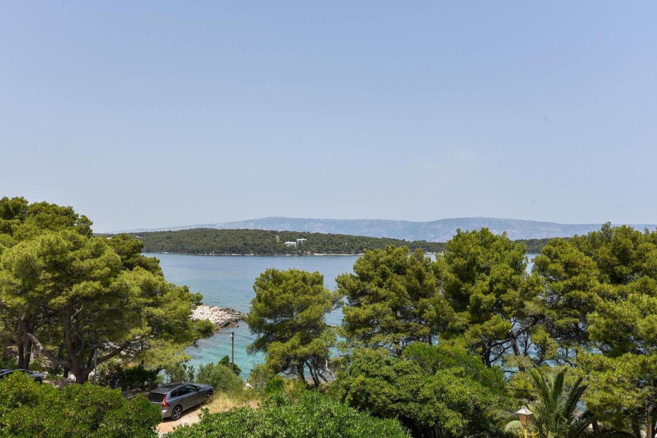 Lazaneo Seafront Apartments, Jelsa  Bagian luar foto