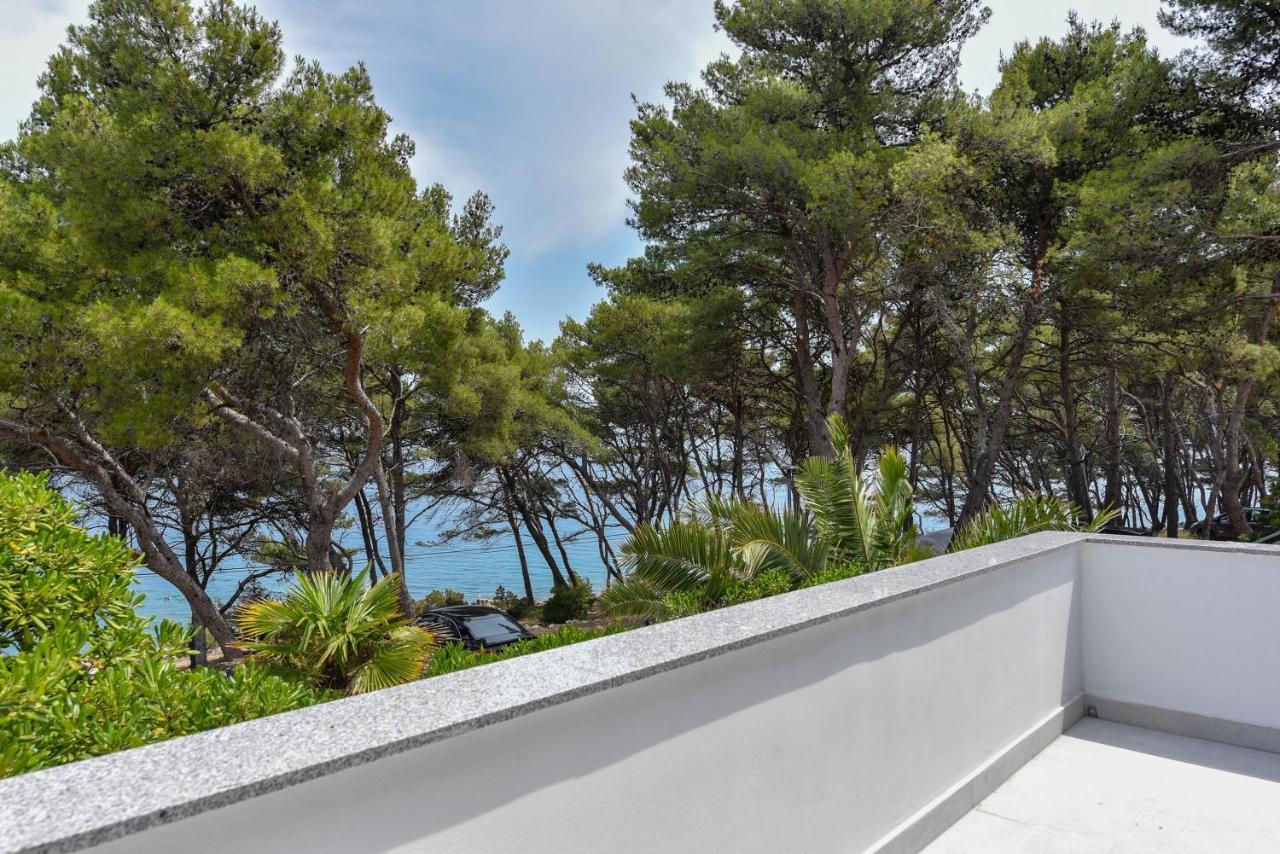 Lazaneo Seafront Apartments, Jelsa  Bagian luar foto